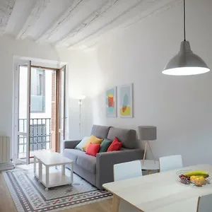 https://el-mirador-de-la-cuesta-de-santo-domingo.sansebastianhotels.net
